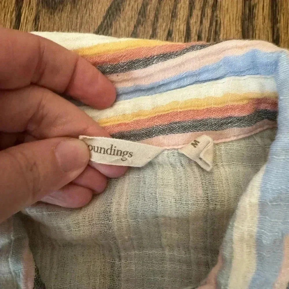 Soft Surroundings Cotton Long Sleeve‎ Button Down Shirt Striped Hi Lo Top Medium - Picture 6 of 8